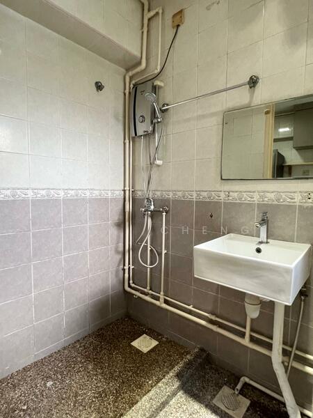 For Rent - 320A Anchorvale Drive