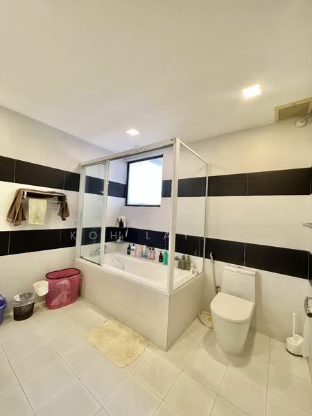 Jalan Haji Alias, Jalan Haji Alias, 5 Bedrooms, 9,750 sqft, Detached House For Sale, by CHERMAINE Koh Lay Cheng, 25220368 - PropertyGuru.com.sg