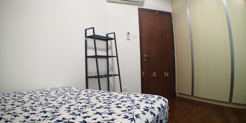 For Rent - Leicester Lodge