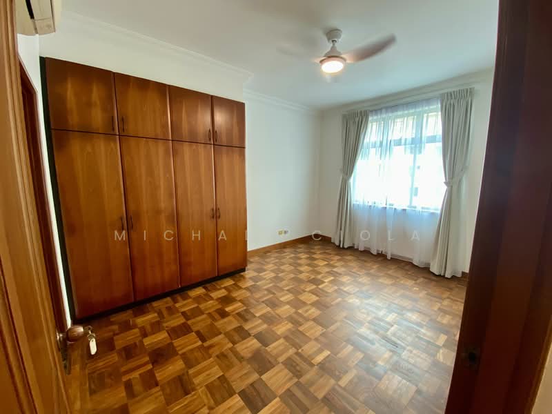 Spring Grove, 53 Grange Road, 2 Bedrooms, 1,012 sqft, Condominium For Rent, by Michael Ciola, 25220754 - PropertyGuru.com.sg