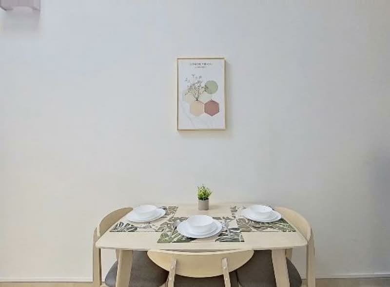 For Rent - Richmond Park