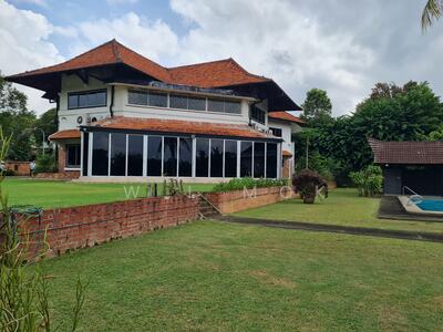 For Sale - Swiss Club Park