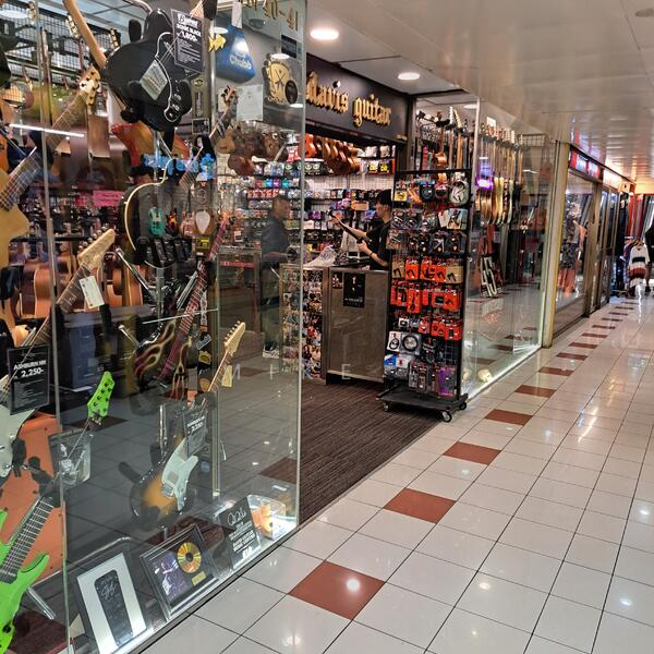 Peninsula Shopping Centre, 3 Coleman Street, 260 sqft, Other Retail For Sale, by Mike ., 25221351 - CommercialGuru.com.sg