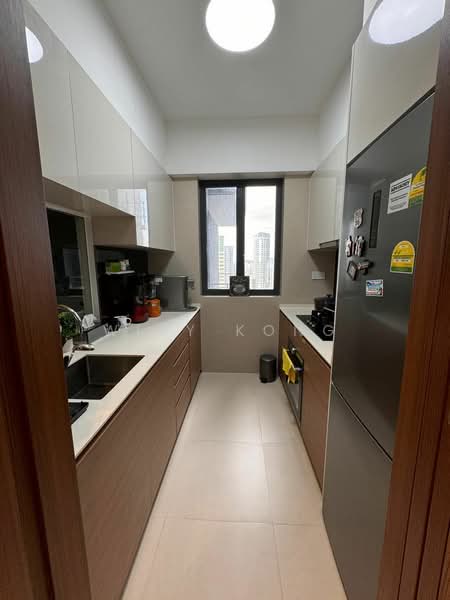 Stirling Residences, 21 Stirling Road, 3 Bedrooms, 980 sqft, Condominium For Rent, by Wiky Kong, 25221885 - PropertyGuru.com.sg
