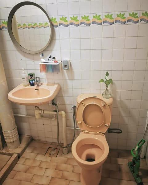 51 Teban Gardens Road, 51 Teban Gardens Road, Boon Lay / Jurong / Tuas, Room Rental, 100 sqft, HDB Flat For Rent, by Henry Ng, 25222187 - PropertyGuru.com.sg