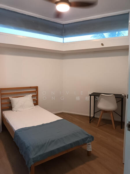 Starpoint, 319 Pasir Panjang Road, Room Rental, 250 sqft, Apartment For Rent, by Jonivien Yeong 楊桂萍, 25222719 - PropertyGuru.com.sg