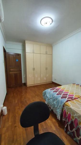 Huge Nice Room near Harbourfront/telok blangah MRT, Wishart Road, Harbourfront / Telok Blangah, Room Rental, 180 sqft, Semi-Detached House For Rent, by Joseph Tan, 25223049 - Bedroom - PropertyGuru.com.sg