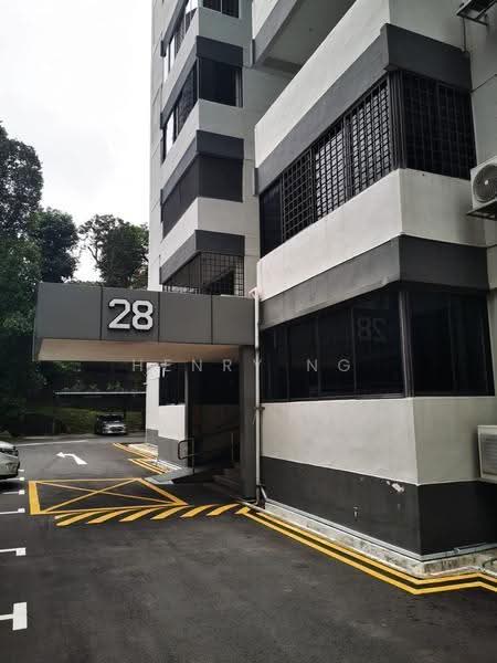 Kum Hing Court, 28 Tomlinson Road, Tanglin / Holland / Bukit Timah, Room Rental, 100 sqft, Apartment For Rent, by Henry Ng, 25223177 - PropertyGuru.com.sg