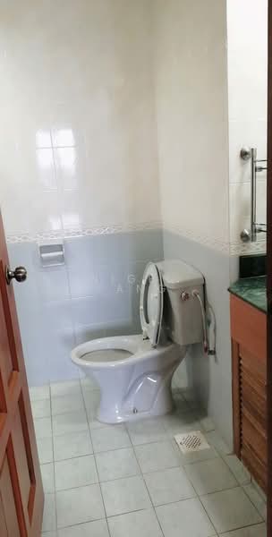 Simsville, 2 Geylang East Avenue 2, Room Rental, 120 sqft, Condominium For Rent, by Nigel Tang, 25223427 - PropertyGuru.com.sg