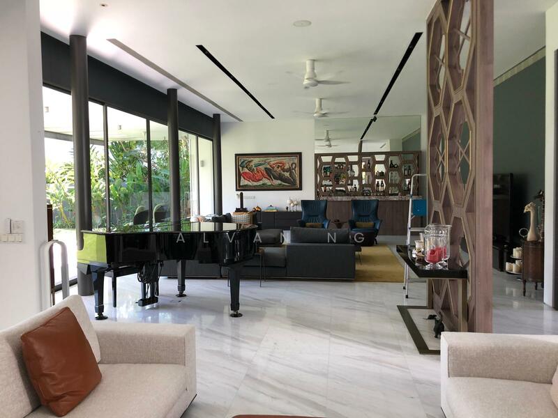 Quiet and Designer Home in Holland Rd, Holland Road Greenleaf Road