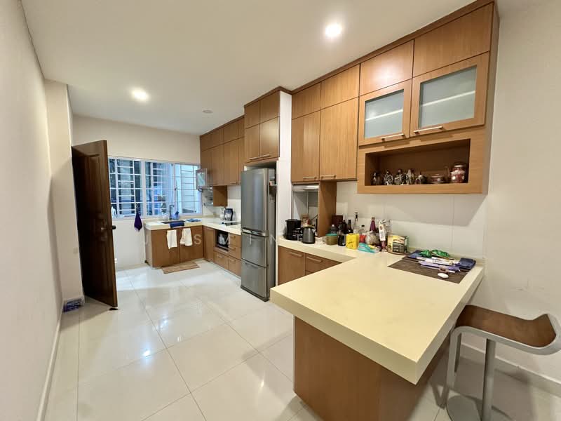 Opera Estate, Jalan Bangsawan, 4 Bedrooms, 2,380 sqft, Terraced House For Rent, by Jasmine Teo, 25223854 - PropertyGuru.com.sg