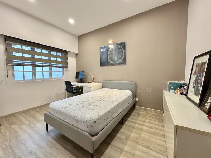 Opera Estate, Jalan Bangsawan, 4 Bedrooms, 2,380 sqft, Terraced House For Rent, by Jasmine Teo, 25223854 - PropertyGuru.com.sg
