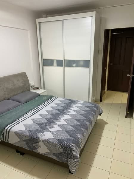 For Rent - 143 Bukit Batok Street 11