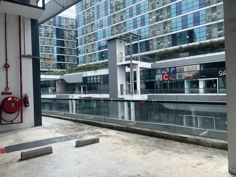 Oxley BizHub, 61 Ubi Road 1, Eunos / Geylang / Paya Lebar, 947 sqft, Light Industrial (B1) For Sale, by Elise Toh, 25224379 - CommercialGuru.com.sg
