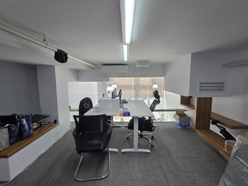 The Central, 8 Eu Tong Sen Street, 846 sqft, Office For Rent, by Couryn Ho, 25224637 - CommercialGuru.com.sg
