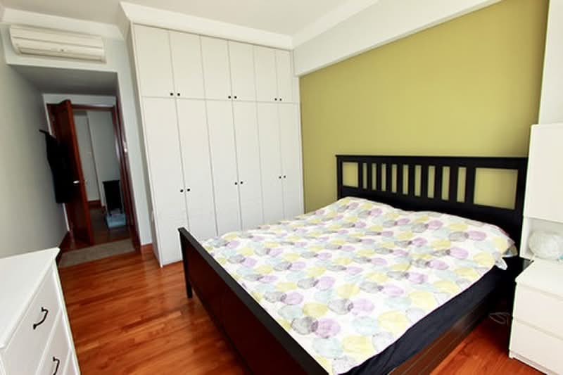 River Place, 60 Havelock Road, 2 Bedrooms, 786 sqft, Condominium For Rent, by Monica Tan, 25225079 - Spacious Master Bedroom with deep pockets of storage / wardrobe spaces - PropertyGuru.com.sg