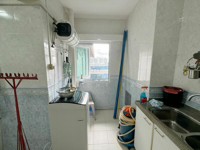 114 Depot Road, 114 Depot Road, Room Rental, 150 sqft, HDB Flat For Rent, by Clement Tan, 25225101 - PropertyGuru.com.sg
