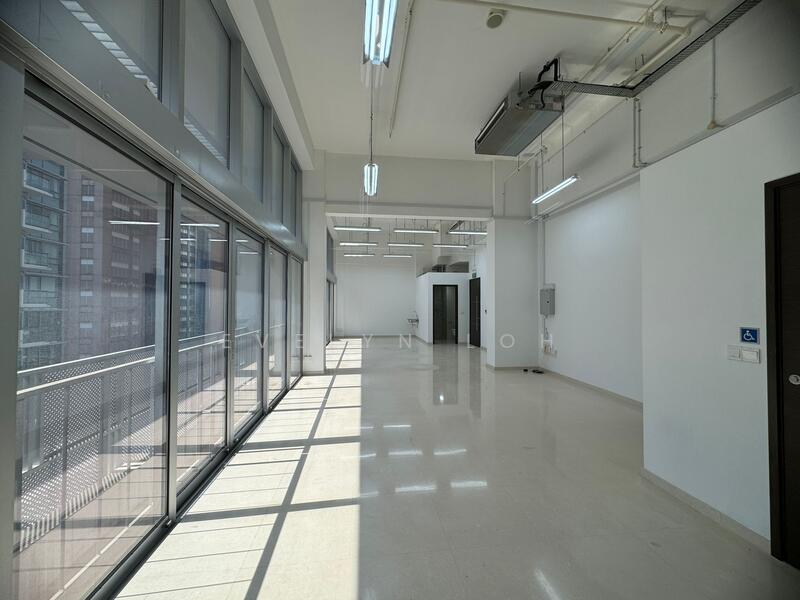 Eon Shenton, 70 Shenton Way, 1,033 sqft, Office For Sale, by Evelyn Loh, 25225636 - CommercialGuru.com.sg