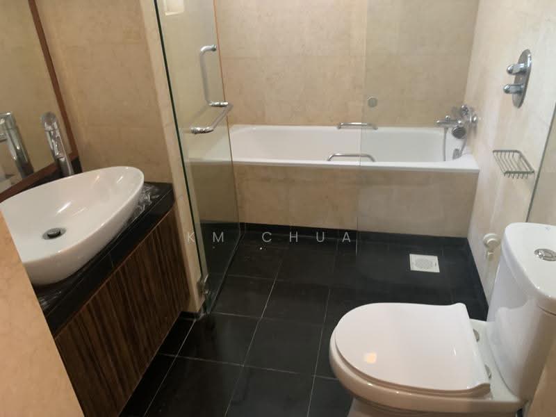 Duchess Manor, 20 Duchess Road, Tanglin / Holland / Bukit Timah, 3 Bedrooms, 1,033 sqft, Condominium For Rent, by KM Chua, 25225757 - PropertyGuru.com.sg