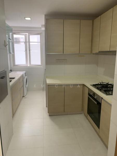 Duchess Manor, 20 Duchess Road, Tanglin / Holland / Bukit Timah, 3 Bedrooms, 1,033 sqft, Condominium For Rent, by KM Chua, 25225757 - PropertyGuru.com.sg