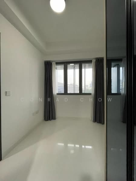 The Rise @ Oxley - Residences, 71 Oxley Rise, 2 Bedrooms, 646 sqft, Apartment For Rent, by Conrad Chow, 25225917 - PropertyGuru.com.sg
