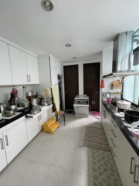 Orchid Apartment, 50A Eng Neo Avenue, Newton / Novena, 3 Bedrooms, 1,356 sqft, Apartment For Rent, by Mark Wang, 25226829 - Kitchen - PropertyGuru.com.sg
