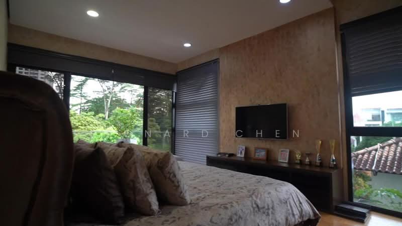 Grove Drive, Grove Drive, 6 Bedrooms, 5,680 sqft, Corner Terrace For Sale, by Leonard Chen, 25226967 - PropertyGuru.com.sg