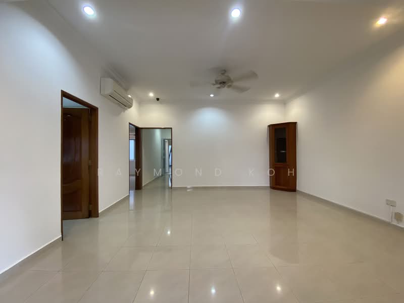 Serangoon Garden Estate, 39 Kingswear Avenue, 3 Bedrooms, 1,700 sqft, Terraced House For Rent, by Raymond Koh, 25227366 - PropertyGuru.com.sg