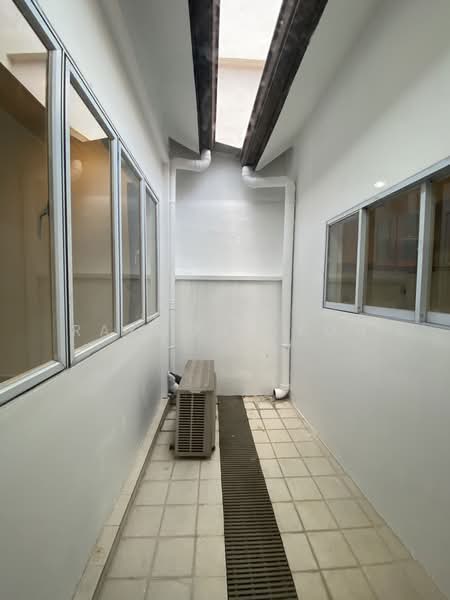 Serangoon Garden Estate, 39 Kingswear Avenue, 3 Bedrooms, 1,700 sqft, Terraced House For Rent, by Raymond Koh, 25227366 - PropertyGuru.com.sg
