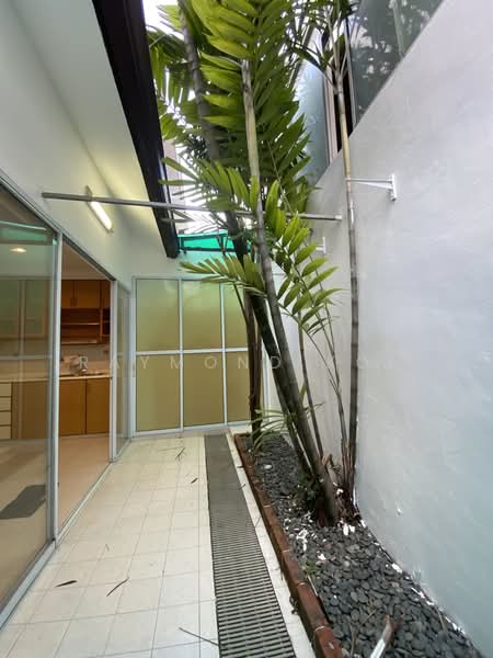Serangoon Garden Estate, 39 Kingswear Avenue, 3 Bedrooms, 1,700 sqft, Terraced House For Rent, by Raymond Koh, 25227366 - PropertyGuru.com.sg