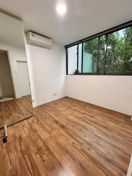Gilstead Brooks, Gilstead Road, Newton / Novena, 5 Bedrooms, 3,000 sqft, Terraced House For Rent, by Rick Yang, 25227782 - Guest room - PropertyGuru.com.sg