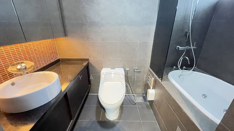 For Rent - 18C Holland Drive