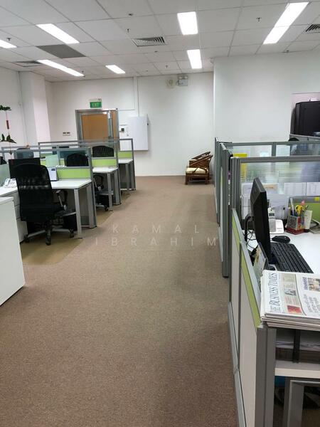Kallang Way Near Mattar MRT, , 1,959 sqft, Light Industrial (B1) For Rent, by Kamal Ibrahim, 25227880 - CommercialGuru.com.sg
