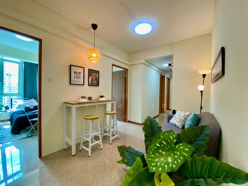 Queens, 16 Stirling Road, Room Rental, 150 sqft, Condominium For Rent, by Reena Tan, 25228136 - PropertyGuru.com.sg