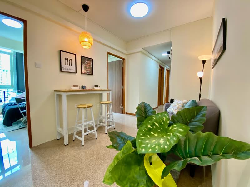 Queens, 16 Stirling Road, Room Rental, 150 sqft, Condominium For Rent, by Reena Tan, 25228136 - PropertyGuru.com.sg