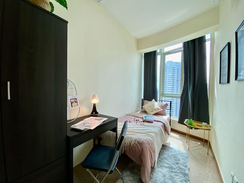Queens, 16 Stirling Road, Room Rental, 150 sqft, Condominium For Rent, by Reena Tan, 25228136 - PropertyGuru.com.sg