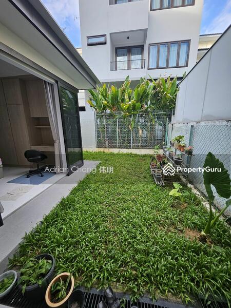 For Rent - Golden Shower Park