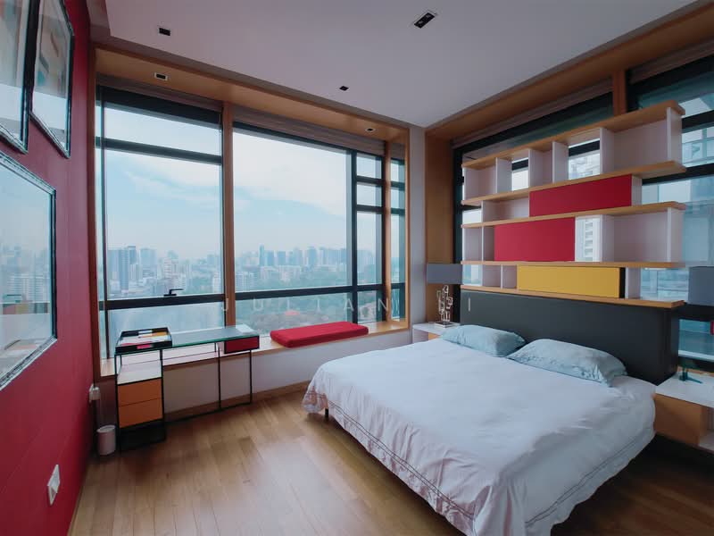 For Sale - Nouvel 18