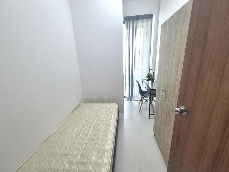 For Rent - The Glades