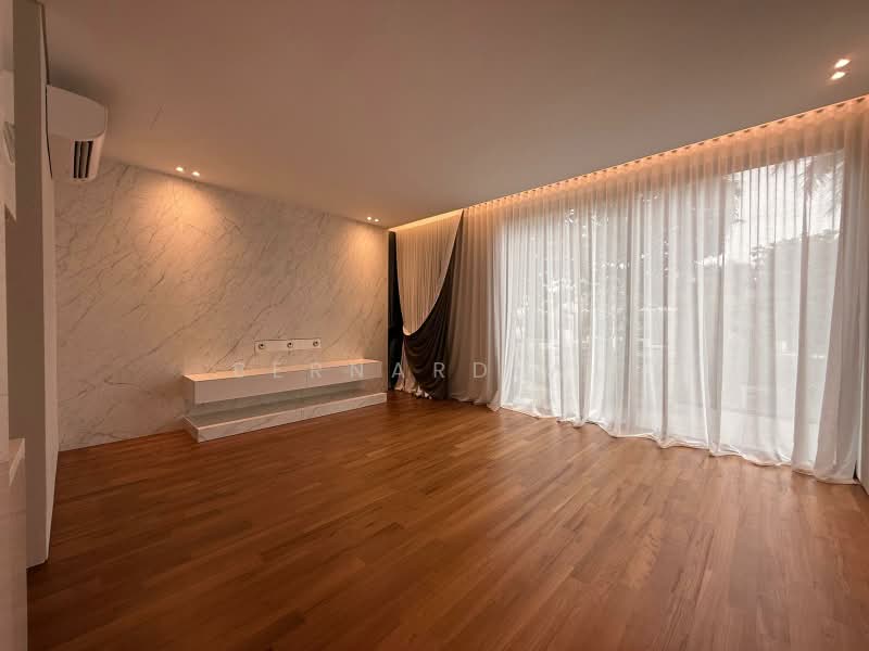 Modern Brand New Bungalow Near Orchard / Bukit Timah, Bukit Timah, Tanglin / Holland / Bukit Timah, 6 Bedrooms, 8,400 sqft, Bungalow House For Sale, by Bernard Wu, 25228726 - PropertyGuru.com.sg