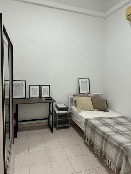 For Rent - Sennett Estate