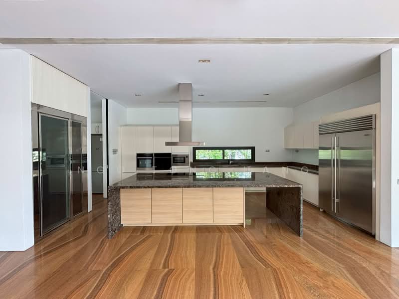 ❤️Elegant Modern Swettenham GCB ✨⭐, ⭐Swettenham Road, 6 Bedrooms, 12,000 sqft, Good Class Bungalow For Rent, by Ngo Tong Hang, 25229309 - Dry kitchen - PropertyGuru.com.sg