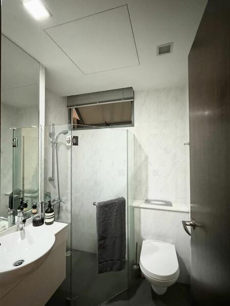 Watermark Robertson Quay Apartment For Sale at S$ 2,150,000 | PropertyGuru Singapore