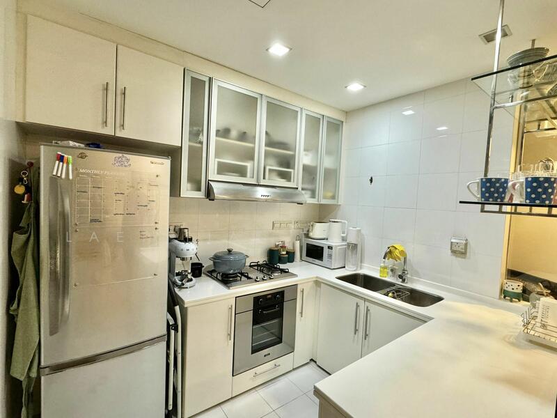 Watermark Robertson Quay Apartment For Sale at S$ 2,150,000 | PropertyGuru Singapore