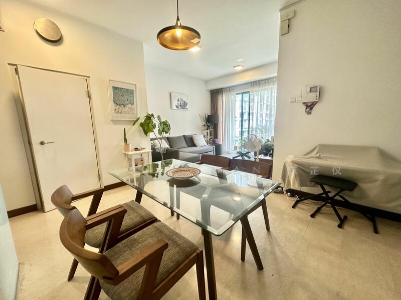 Watermark Robertson Quay Apartment For Sale at S$ 2,150,000 | PropertyGuru Singapore