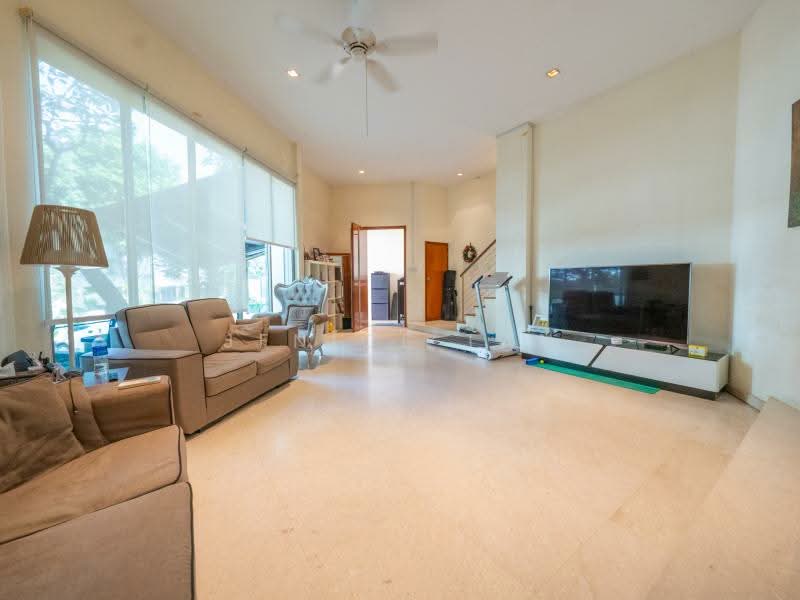 Elevated Luxury Living in Siglap Modern SemiDetached Home in a Serene