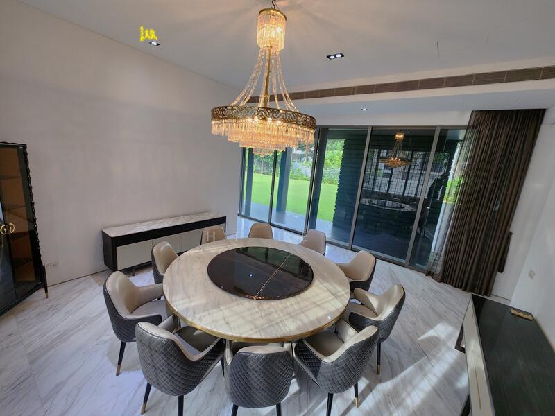 The Maryland House Quiet Cul-De-Sac!Gaarden Party Lawn!Movie Room!Gym!25m Pool, Maryland Drive Holland Rd Jelita Mall, Tanglin / Holland / Bukit Timah, 6 Bedrooms, 16,000 sqft, Good Class Bungalow For Rent, by HT Lee, 25231116 - PropertyGuru.com.sg