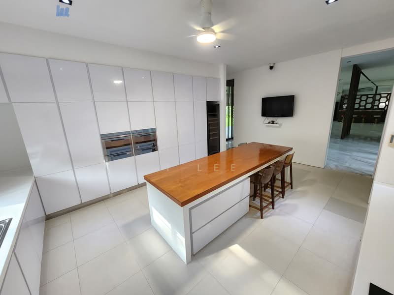 The Maryland House Quiet Cul-De-Sac!Gaarden Party Lawn!Movie Room!Gym!25m Pool, Maryland Drive Holland Rd Jelita Mall, Tanglin / Holland / Bukit Timah, 6 Bedrooms, 16,000 sqft, Good Class Bungalow For Rent, by HT Lee, 25231116 - PropertyGuru.com.sg