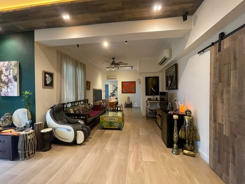 Tanglin View, 152 Prince Charles Crescent, 4 Bedrooms, 1,991 sqft, Condominium For Rent, by Dimpal Daryani, 25232092 - PropertyGuru.com.sg