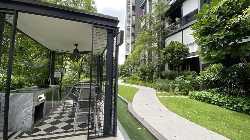 Park Colonial, 2 Woodleigh Lane, 2 Bedrooms, 678 sqft, Condominium For Rent, by Veronica Lee, 25232285 - PropertyGuru.com.sg